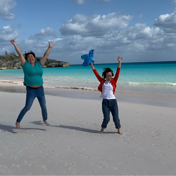 Meet your Posher, Krista - Picture 1 of 1